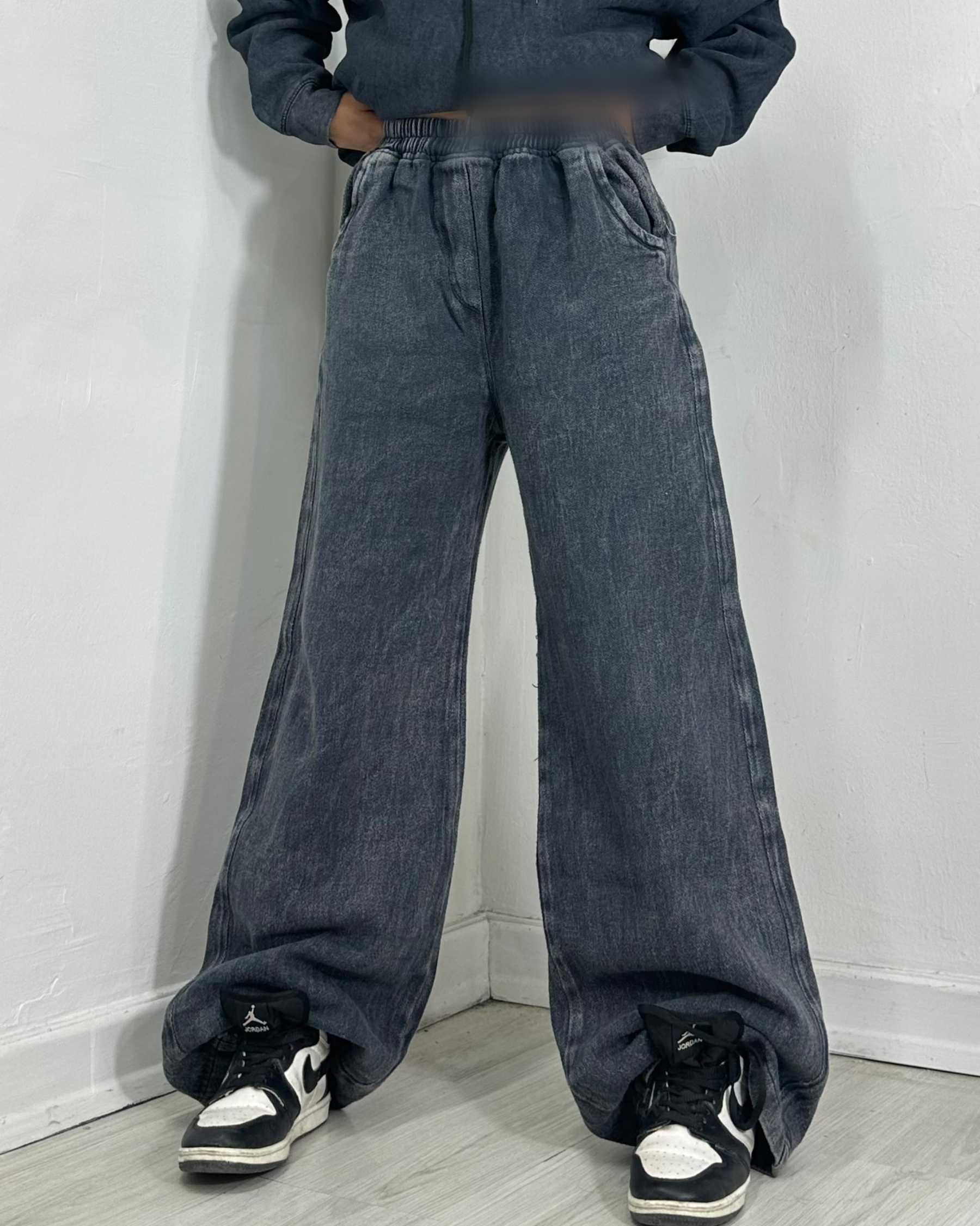 Point Blur_Oct092025_201021